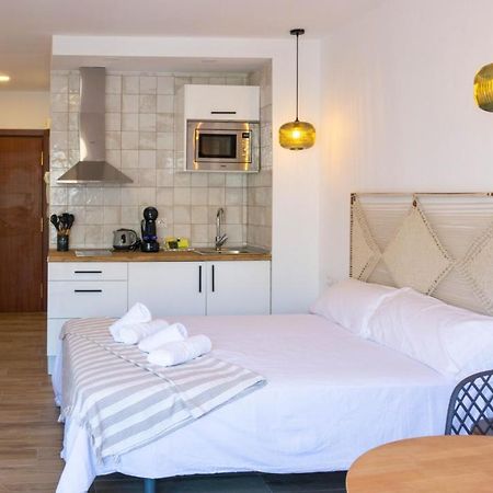 Apartment Carihuela Beach Malaga Torremolinos Eksteriør bilde
