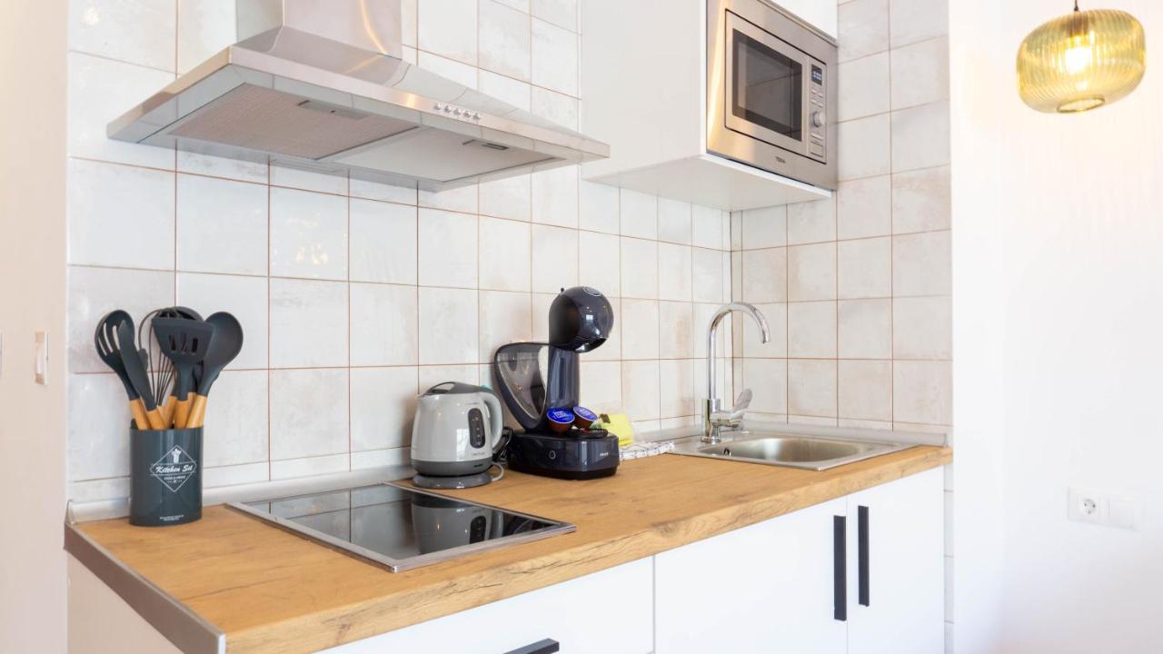 Apartment Carihuela Beach Malaga Torremolinos Eksteriør bilde