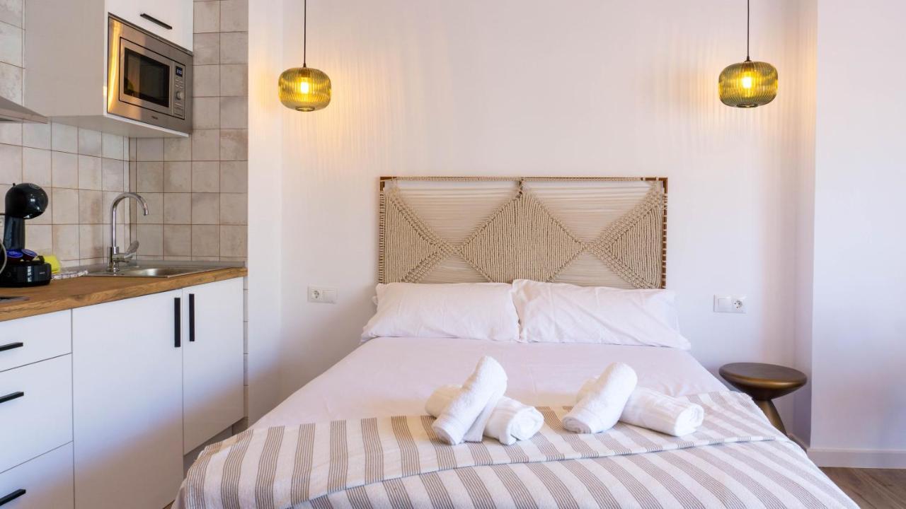 Apartment Carihuela Beach Malaga Torremolinos Eksteriør bilde